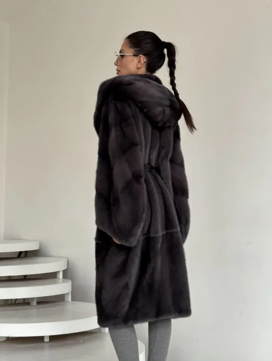 Зимняя норковая шуба с капюшоном - цвет графит