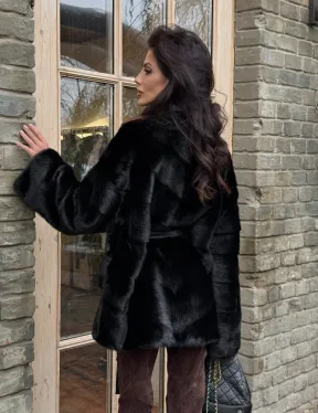 Черный норковый полушубок с воротником V-образным