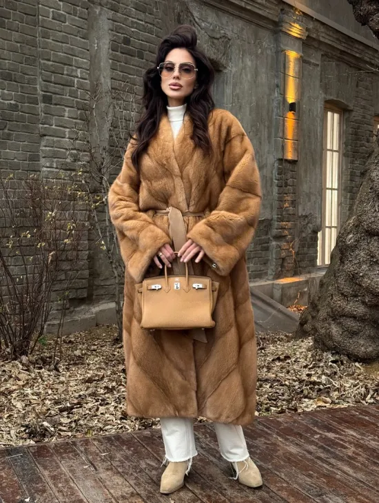 Шуба кимоно из аукционного меха норки GOLDEN COLLECTION