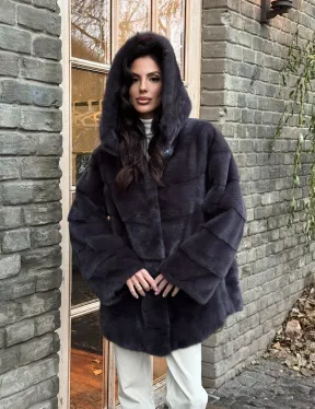 Норковый женский полушубок с капюшоном в графитом цвете