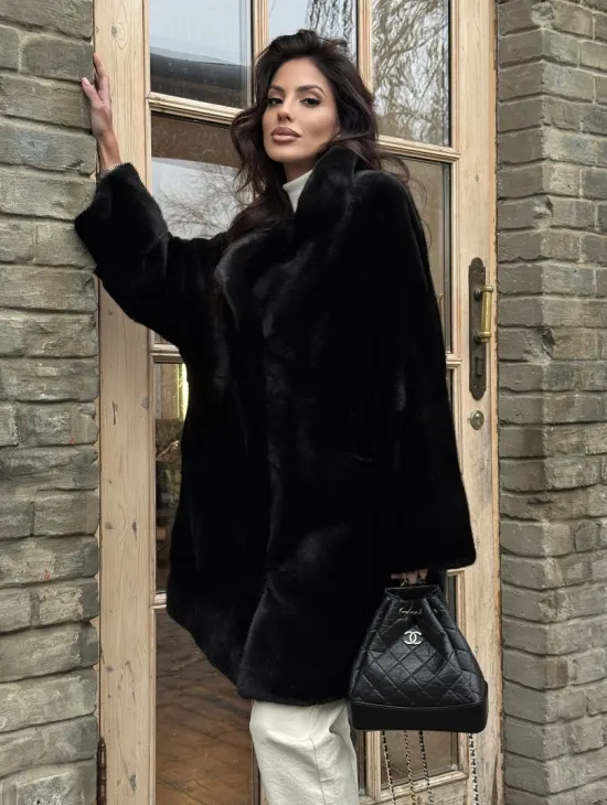 Меховое норковое полупальто из норки Blackglama с английским воротником