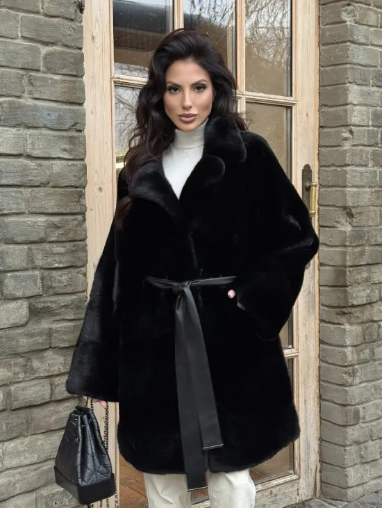 Меховое норковое полупальто из норки Blackglama с английским воротником