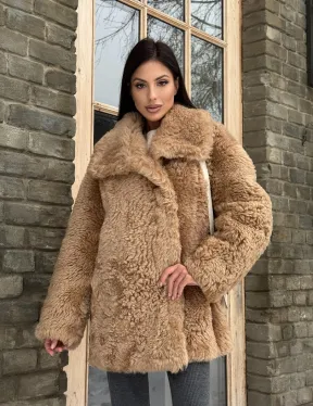 Шуба - дубленка из овчины в бежевом цвете