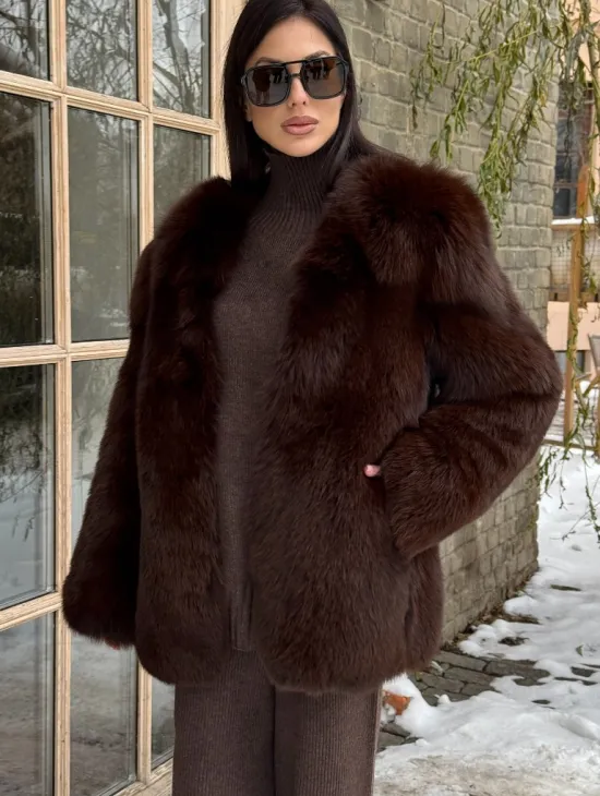 Шуба из меха песца цельные пластины Brown