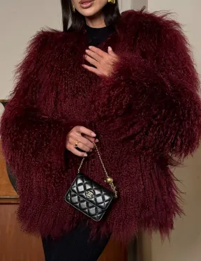 Шуба из меха ламы цвет Burgundy