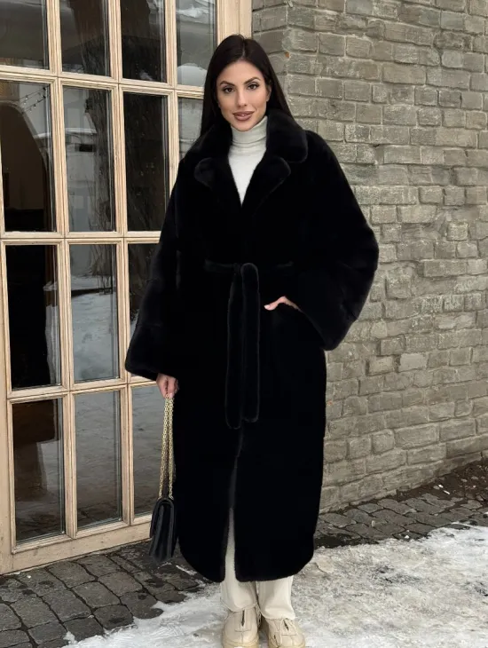 Шуба кимоно из норки Blackglama с английским воротником