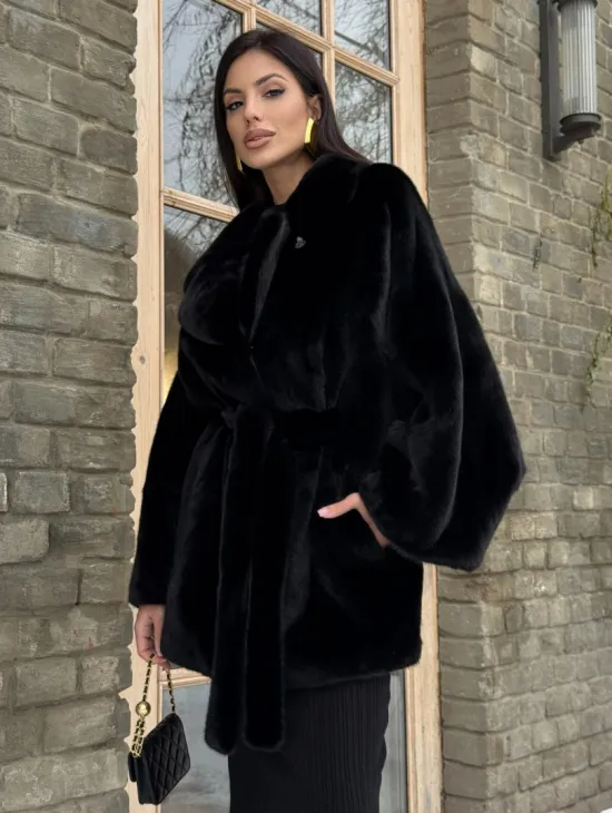 Шуба норковая летучая мышь из норки Blackglama - английский воротник