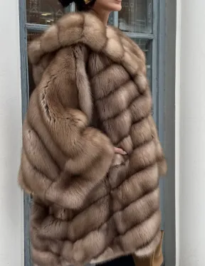 Шуба из меха куницы «летучая мышь»