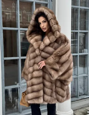 Шуба из меха куницы «летучая мышь»