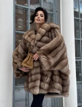 Шуба из меха куницы «летучая мышь»