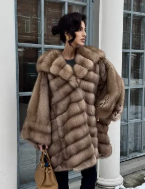 Шуба из меха куницы «летучая мышь»