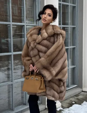 Шуба из меха куницы «летучая мышь»