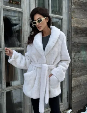 Светлый меховой жакет из норки с воротником шаль и меховым поясом - luxury fur