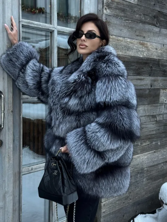 Шикарный полушубок из чернобурки Premium collection, английский воротник