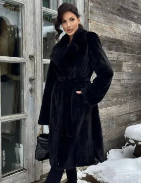 Шуба прямого кроя из норки Blackglama средней длины с меховым поясом