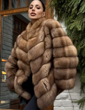 Полушубок из куницы с воротником V-образным