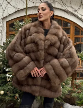 Полушубок оверсайз из меха куницы с английским воротником