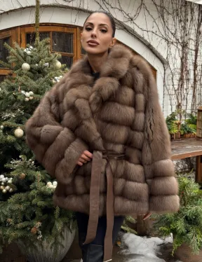 Полушубок оверсайз из меха куницы с английским воротником