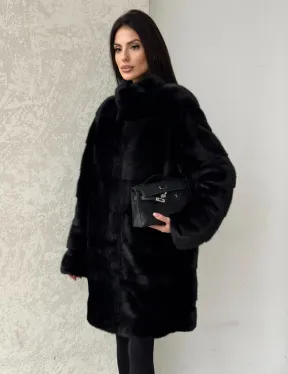 Норковая шуба в черном цвете воротник стойка
