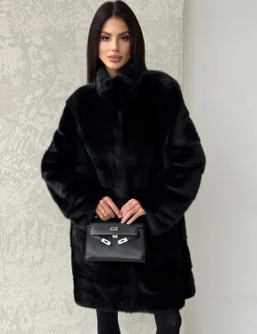 Норковая шуба в черном цвете воротник стойка