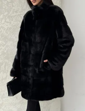Норковая шуба в черном цвете воротник стойка