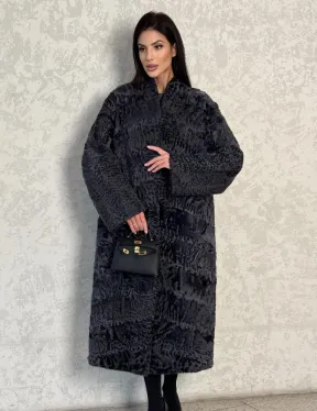 Длинная шуба из каракуля в цвете графит