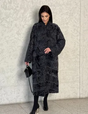 Длинная шуба из каракуля в цвете графит