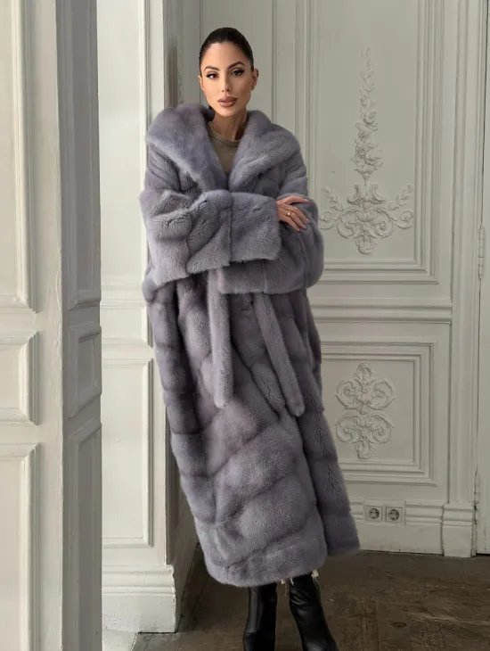 Длинная голубая норковая шуба с капюшоном PLUS SIZE