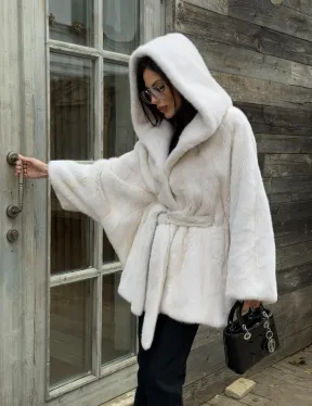 Шуба норковая летучая мышь с капюшоном, мех аукционная норка Palomino