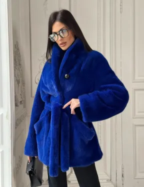 Полушубок из меха премиальной плюшевой норки Electric Blue