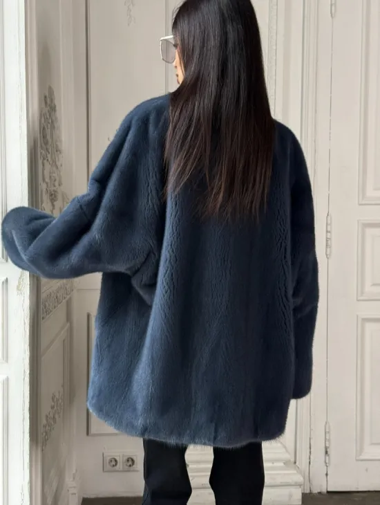 Женский меховой жакет из скандинавской норки с V-образным воротником