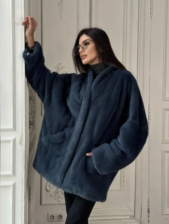 Женский меховой жакет из скандинавской норки с V-образным воротником