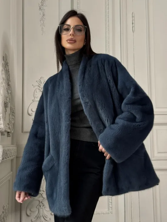 Женский меховой жакет из скандинавской норки с V-образным воротником