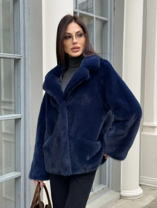 Синий норковый полушубок с английским воротником