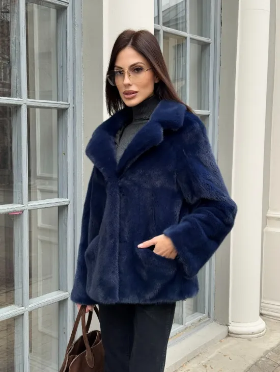 Синий норковый полушубок с английским воротником