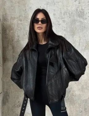 Черная бомбер-курточка «Оверсайз» из кожи Джумбо с двойным воротником и карманами