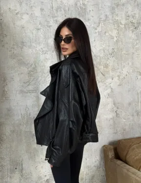 Черная бомбер-курточка «Оверсайз» из кожи Джумбо с двойным воротником и карманами