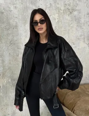 Черная бомбер-курточка «Оверсайз» из кожи Джумбо с двойным воротником и карманами