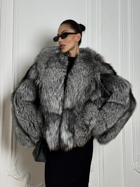 Полушубок из чернобурки A la Vintage с шалевым воротником