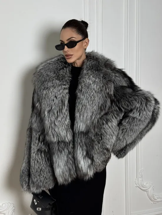 Полушубок из чернобурки A la Vintage с шалевым воротником