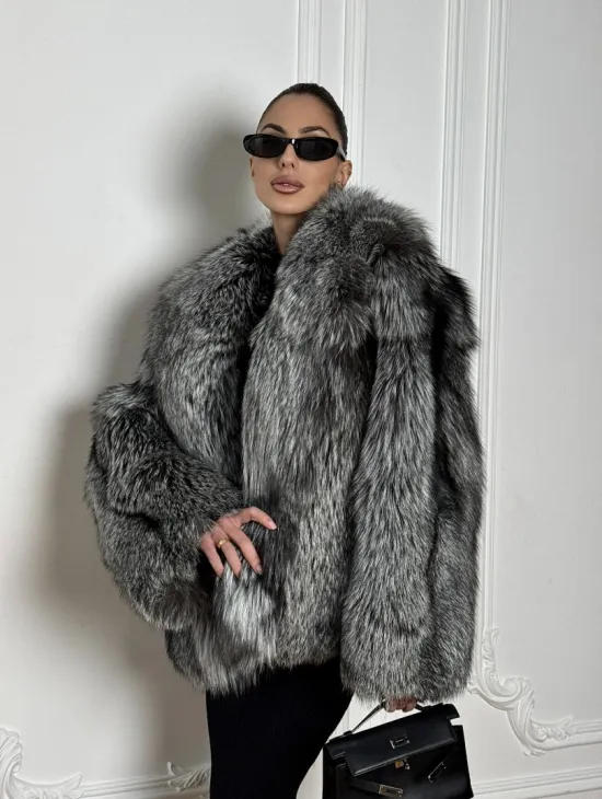 Полушубок из чернобурки A la Vintage с шалевым воротником