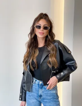 Черная кроп - курточка из натуральной кожи BLACK