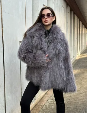Шуба из меха енота с английским воротником цвет - лаванда