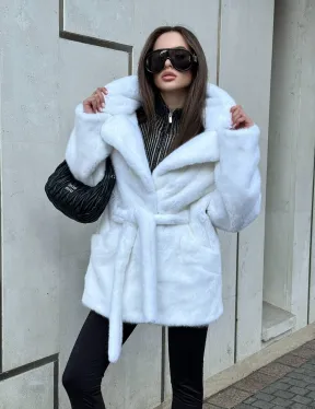 Белый норковый полушубок - кимоно с английским воротником