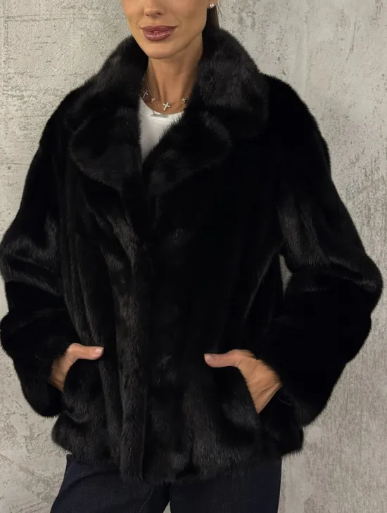 Черный норковый кроп - жакет с английским воротником