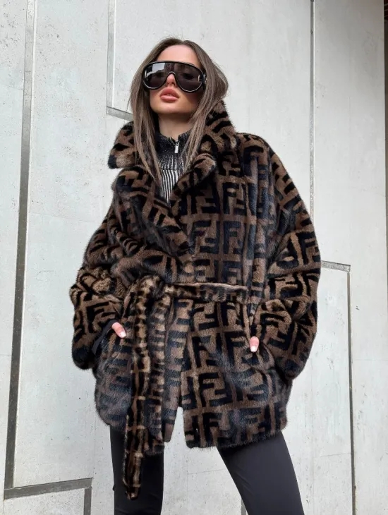 Шуба из плюшевой норки VELVET летучая мышь с черным принтом