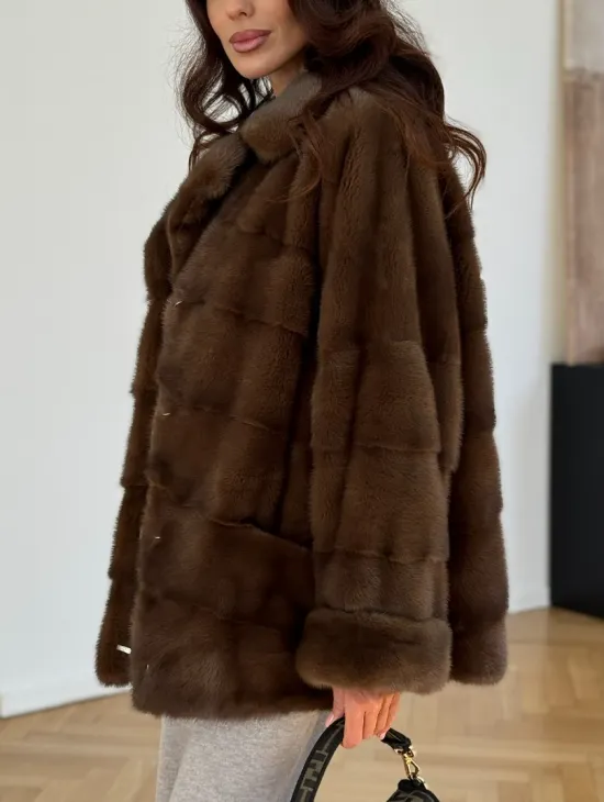 Шуба-кокон из норки с английским воротником и манжетом