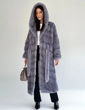 Удлиненная норковая шуба - кимоно с капюшоном