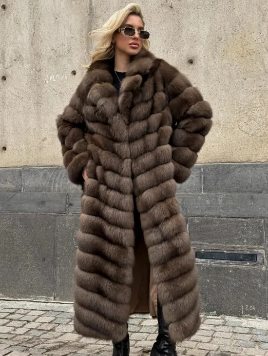 Длинная шуба из меха куницы Exclusive fur