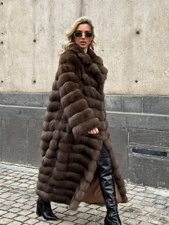 Длинная шуба из меха куницы Exclusive fur